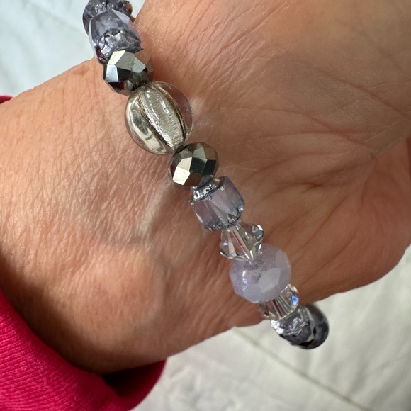 Silver and lilac, purple crystal elastic bracelet - Picture 2 of 4
